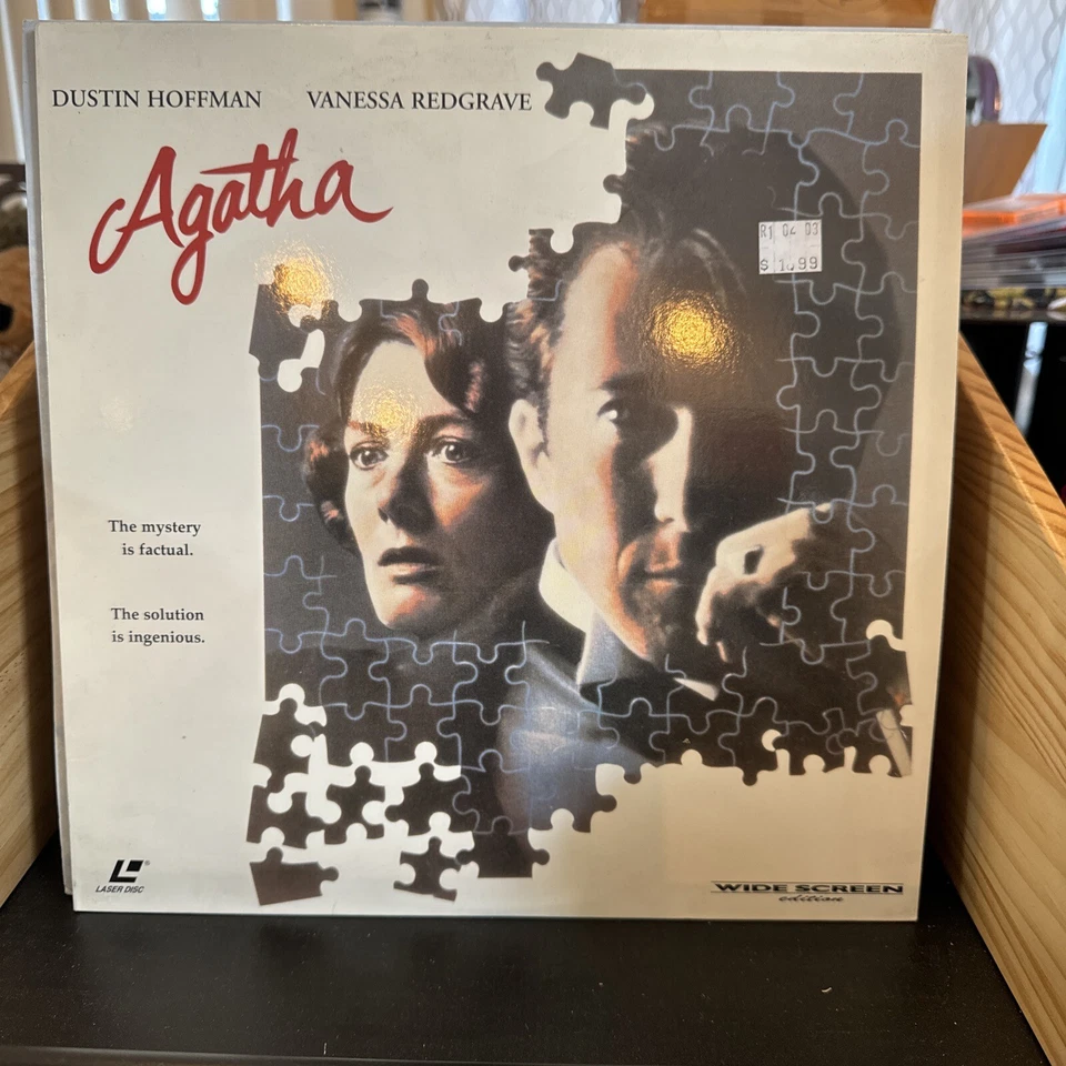 AGATHA Laserdisc LD WIDESCREEN FORMAT  DUSTIN HOFFMAN Foto 1 de 2