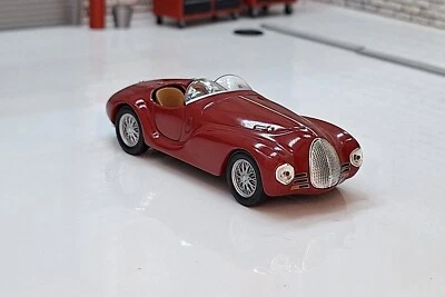 Модель Ferrari Auto Avio Costruzioni 815 1940 масштаб 1:43 в корпусе IXO - Изображение 1 из 4