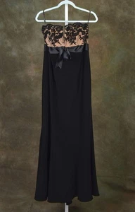 Vintage Wayne Clark Designer Black Lace Evening Gown NWT Size 8 - Picture 1 of 4