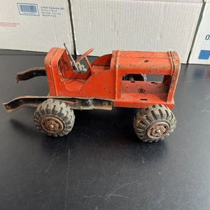 VINTAGE PRESSED STEEL MARX LUMAR HI-LIFT LOADER-MISSING BARN FIND! - Picture 1 of 12