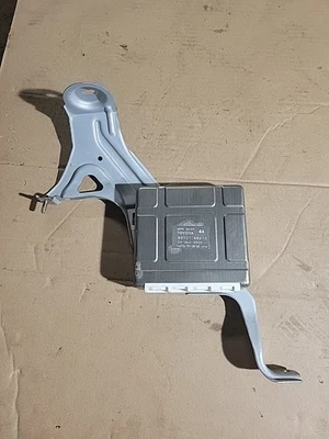 Toyota Highlander 2004-2007 módulo de control multiplex ordenador  Foto 1 de 3