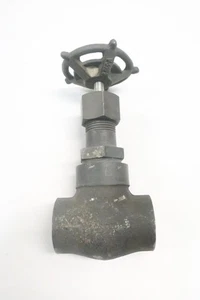 Flowserve 1871 Manual Steel Socket Weld Globe Valve 3/8in - Picture 1 of 6