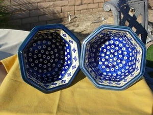  BOLESLAWIEC - POLISH POTTERY- HEXAGONAL BOWLS SET OF 2 - HAND MADE IN POLAND  - Picture 1 of 4