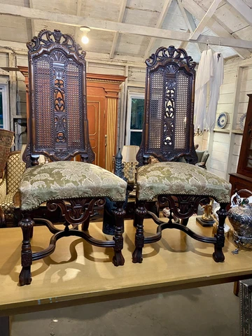 Pair Exceptional William and Mary Style Side Hall Chairs Best Quality Cover