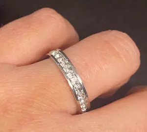 TITANIUM FULL ETERNITY BAND RING , CUBIC ZIRCONIA- VARIOUS SIZES - FREE POSTAGE - Picture 1 of 9