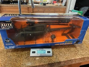 ELITE FORCE KIOWA RECON HELICOPTER 1/18 U S ARMY  BLUE BOX - Picture 1 of 8