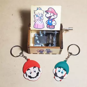 Mario Spieluhr + Schlüsselanhänger 🙂 Super Mario Bros Nintendo Geschenk Spielzimmer 🙂 NES - Bild 1 von 10