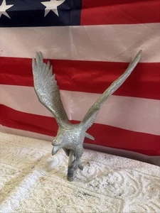 American Eagle Metal Flag Topper - Picture 1 of 21