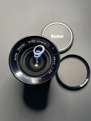 Vivitar 28mm f2.5 M42 Auto wide-angle manual focus SLR lens 62mm caps case - Image 1 of 4