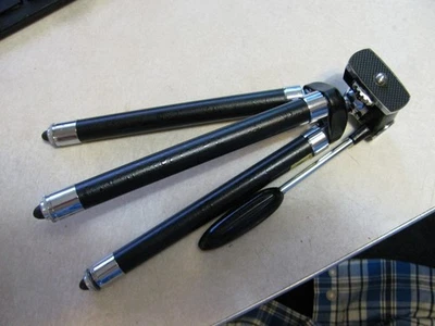 1960's Hakuba Tripod  with fabric  Case - Telescoping 9-42 Inches in very good - Image 1 of 4