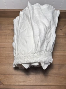 "Falda de cama de ganchillo con volantes de lino Greenrow ~ King ~ 15"" volantes" - Imagen 1 de 9