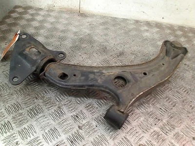 Honda Insight (ZE2) 2011 FRONT RIGHT SUSPENSION ARM (TRIANGLE) - Image 1 of 2