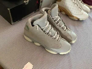 jordan 13 wolf grey size 8 - Picture 1 of 10