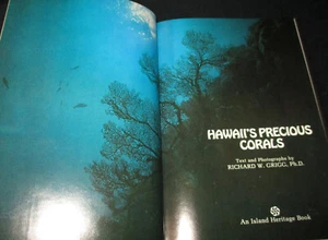 HAWAII'S PRECIOUS CORALS Richard Grigg Ph.D. Hardcover 1977 Slipcase Maui Divers - Picture 1 of 12