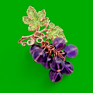 PURPLE BEADED GRAPES BROOCH bunch fruit wide crystal Bacchus vine gold pin 4Y - Picture 1 of 4