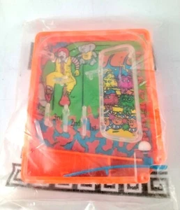McDonalds Ronald McDonald & Willy Maze Game (c) 1996 Collectable toy. - Picture 1 of 2