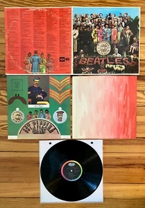 Beatles: Sgt Peppers Lonely Hearts Club Band LP Vinyl OG Mono Insert + Inner VG+ - Picture 1 of 4