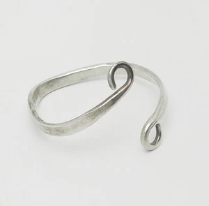 Unusual vintage OOAK handwrought sterling silver wrist wrap bracelet - Picture 1 of 4