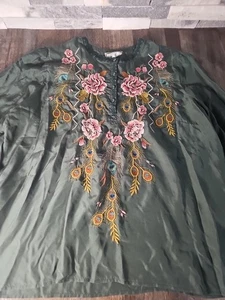 Johnnie Was Workshop Bluse 100% Seide bestickt grün L Pfau - Bild 1 von 8