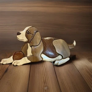 Cartel de pared de letrero de perro con bola arte en madera con marquetería 3D hecho a mano - Imagen 1 de 8