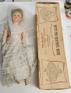 Muñeca Betty la Hermosa Novia Años 50 En Caja Original Vinilo 30 Pulgadas. - Imagen 1 de 9