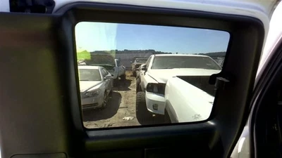 Passenger Rear Door Glass Classic Style Fits 99-07 SIERRA 1500 PICKUP 30309091 Foto 1 de 4