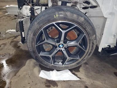 Rueda BMW X1 16 17 18 19 20 18x7-1/2 con tapa central Foto 1 de 4