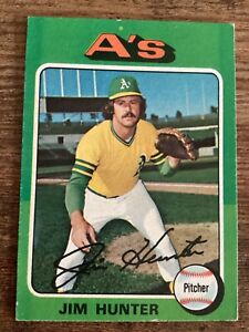 Jim Catfish Hunter 1975 Topps Vintage Raw MLB Baseball Card #230 Oakland A's