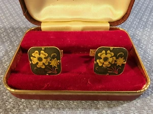 Pair Of Vintage Elegant Gold Tone Damascene Design Cufflinks - In H. Samuel Box - Picture 1 of 12