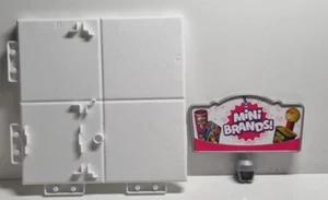 Zuru Mini Brands Shops - Mini Mart Bodenträgerplatte nur Teil E - Bild 1 von 1