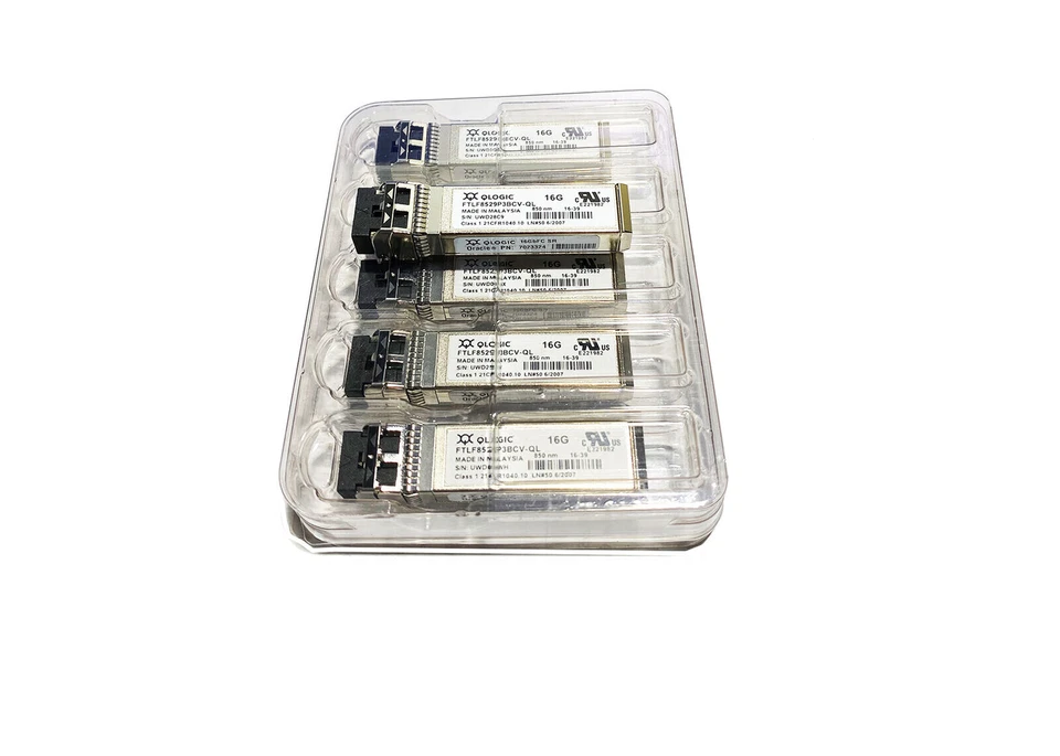 A Pair of SUN ORACLE 7023324 FTLF8529P3BCV-QL 850MM 16GBFC SR QLOGIC TRANSCEIVER - Image 1 of 1