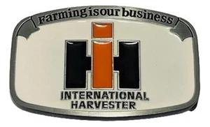 Hebilla de cinturón blanca esmaltada de metal International Harvester - Imagen 1 de 1