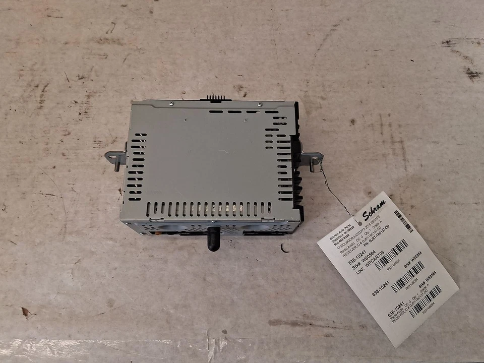 2018 福特 Escape 无线电接收器设备 3108094 — 第 1/4 张图片