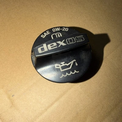 NOVA TAMPA DE ENCHIMENTO DE ÓLEO DE MOTOR GM genuína compatível com Silverado Sierra Suburban Escalade - Imagem 1 de 3