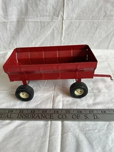 ERTL Vintage Metal Farm Trailer Flare Box Wagon 1:16 Scale Pressed Steel 8” - Picture 1 of 4