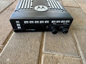 Motorola Astro XTL5000 Radio mobilne Astro MX20URS9PW1AN 800MHZ - Zdjęcie 1 z 8