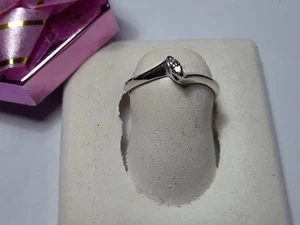 Nachlass 0,04 kt natürlicher Einzelschliff Diamant 14 Kt Weißgold Tracer Bandring #9494 - Bild 1 von 5