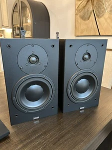 Dynaudio Audience 52 rear Channel bookshelf speakers (Pair) Denmark 4 ohms HiFi - Picture 1 of 12