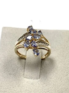 Damenring 10 Karat Gelbgold lila Stein und kleiner Diamant Größe 7 - Bild 1 von 7