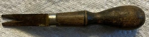 Antiguo extractor de clavos Sargent mango de madera de acero fundido principios de 1900 EE. UU. C19 - Imagen 1 de 12