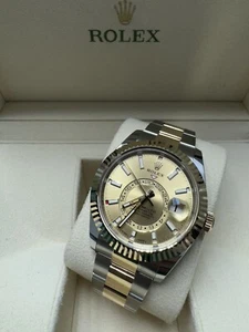 Rolex Skydweller Two-Tone Gold FULL SET BOX AND PAPERS Champagne Dial 326933 - Picture 1 of 5