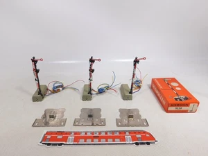 Märklin H0 AC 3X Main Signal Case Yellowed Signal 7039 7040 1X Box #EI350-1 - Picture 1 of 5