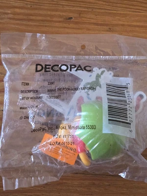 Decopac Cake Topper Winnie The Pooh Hunny Raindrops Foto 1 de 3