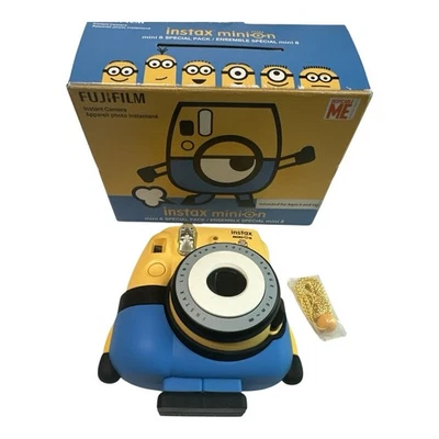 Cámara instantánea FUJIFILM Minion Instax Mini 8 EDICIÓN LIMITADA con caja Foto 1 de 3