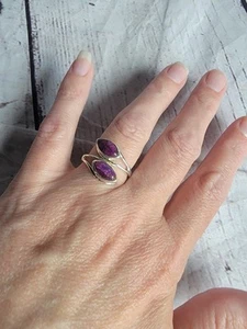 Anello in argento sterling 925 viola naturale misura 5,75 pietre ovali - Foto 1 di 7