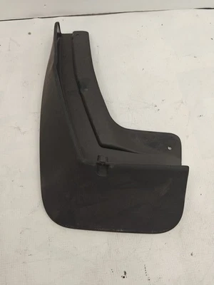 Protector contra salpicaduras genuino Volkswagen - trasero 5NL-075-101 Volkswagen Tiguan Foto 1 de 4