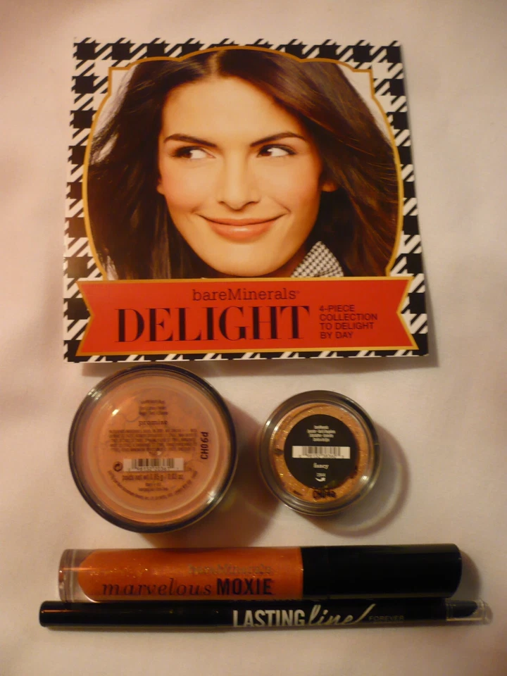 BARE MINERALS DELIGHT 4 PIECE MAKE-UP KIT BNEW - Image 1 of 1