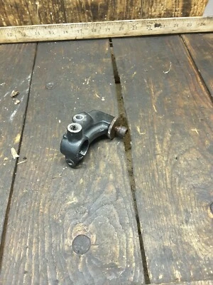 80-84 1980 Kawasaki LTD440 OEM embrague palanca montaje pertch  Foto 1 de 4