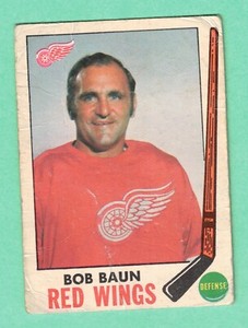 (1) BOB BAUN  1969-70 O-PEE-CHEE # 57 RED WINGS CREASED CARD (I0959)