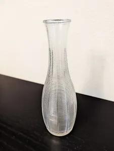 Vtg FTD Vase Clear Glass Modern Simple Rib Pattern 9" Made in the USA - Picture 1 of 6